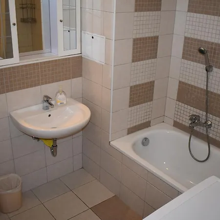 Gréta Wellness * Siófok